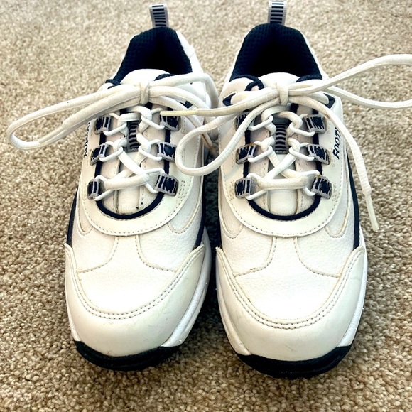 FootJoy Youth White Black Lace Up Golf Shoe Athletic Cleats Size 3 M - Picture 4 of 6